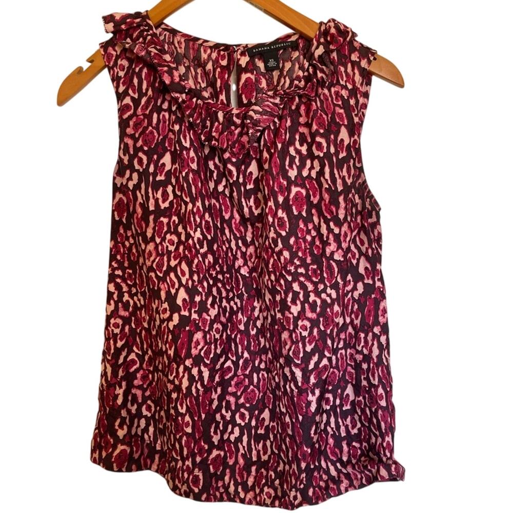 Banana Republic Preppy Y2K Style Silk Pink Cheetah Print Ruffle Tank Top XS